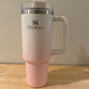 Stanley 40 oz Tumbler in Parfait Ombre